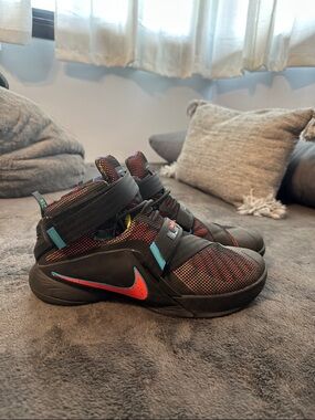 Nike Mens LeBron Zoom Soldier 9  ‘Candy’